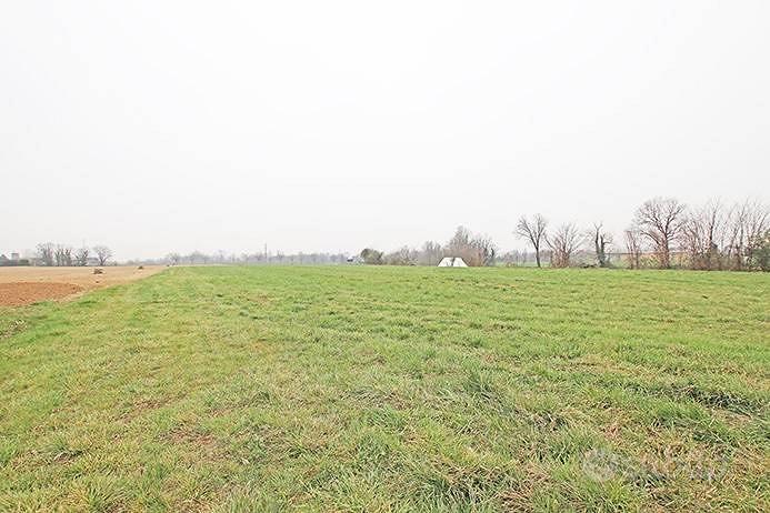Terreno di 6450 m² a Brembate - Vista 2