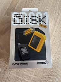 Alloggiamento per SSD NVMe Sharge Disk