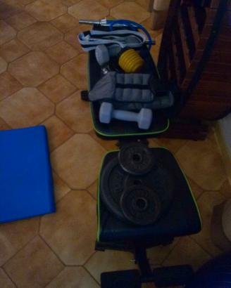 attrezzi per palestra
