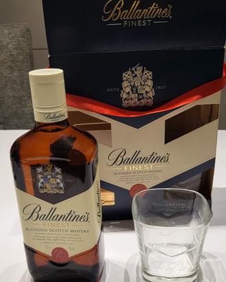 Ballantine's Finest - 70Cl + 2 bicchieri