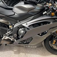 Yamaha R6