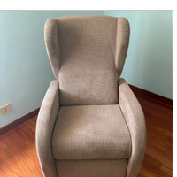 Poltrona alza persona e poggiapiedi allungabile