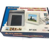 Cornice digitale Majestic