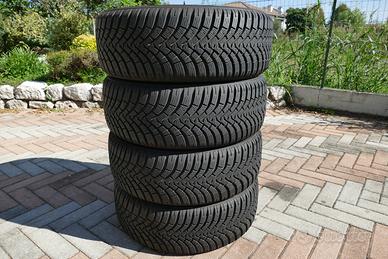 gomme invernali Falken 175\65\15 al 90%