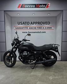Moto Guzzi V7 stone