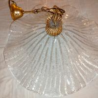 Lampadario in vetro con lavorazione artigianale 