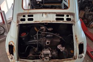 500 L del 1969 completa di targhe originali