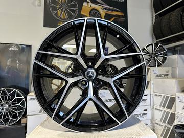 Cerchi Mercedes raggio 18 NUOVI cod.84732