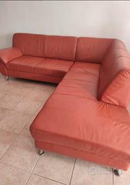 Divano angolare in pelle
