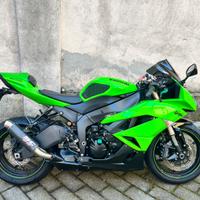 Kawasaki Ninja ZX6R 2011