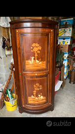 Mobile angoliera cantonale in legno antico