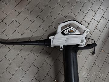 soffiatore  aspiratore  elettrico per foglie
