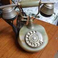 Telefono antico