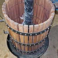 torchio pressa per uva oleodinamica