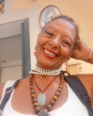 DONNA DELLE pulizie  (FIRENZE)