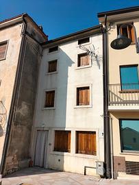 Casa a conco piazza san marco numero 18