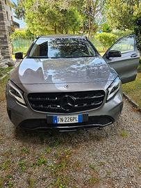 mercedes gla 220 sport