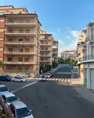 IMMOBILIARE GROUP. 2 VANI BORGO BALCONATO