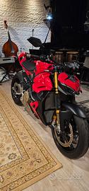 DUCATI STREETFIGHTER V4S MY25 