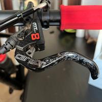 Magura MT8