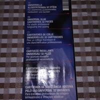 Scatola con 32 cartucce universali colla a caldo