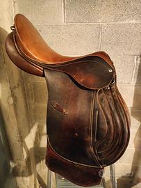 Sella inglese WALDHAUSEN misura 18"