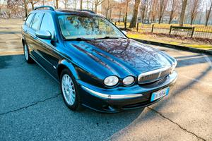 Jaguar X-Type 2.2D cat Wagon Executive