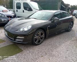 Porsche Panamera 3.0 Diesel Platinum Edition