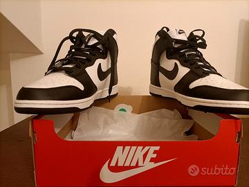 Sneakers alte Nike Dunk  Panda High Retro 