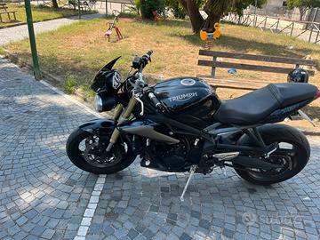 Triumph street triple 675
