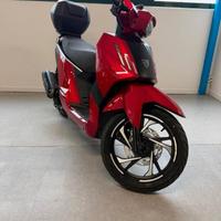 Peugeot Tweet 125