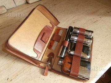 Trousse da viaggio vintage pelle nuova