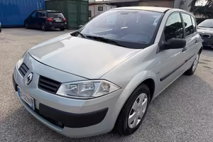 RENAULT Megane Mégane 1.5dCi/82CV 5p Confort. St