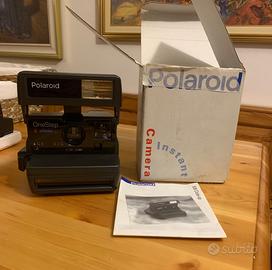 Polaroid OneStep closeup 600