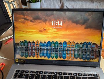 Acer Swift 1 SF114  in garanzia ultraleggero  14''