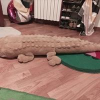 Coccodrillo peluche/pupazzo gigante 