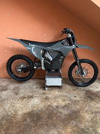 Stark Varg - Harley davidson