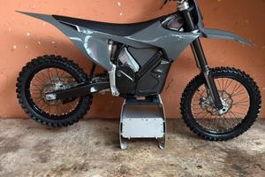 Stark Varg - Harley davidson