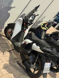 Hond sh 125