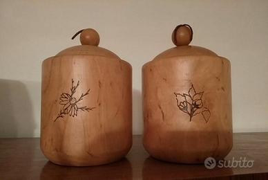 Barattoli in legno