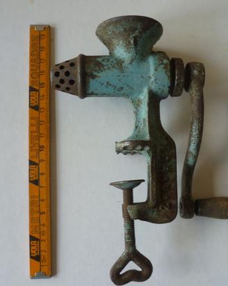 Antico tritacarne IDRANAZ  n. 365203 collezione
