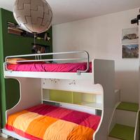 Cameretta a ponte con 2 letti + scala contenitore