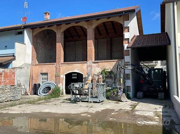 CASA INDIPENDENTE A CRESCENTINO