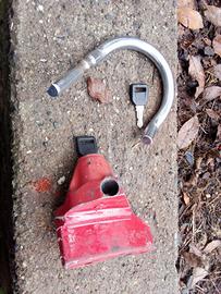 antifurto Vespa , tutti i modelli con ruote da 10"