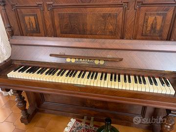 Pianoforte verticale