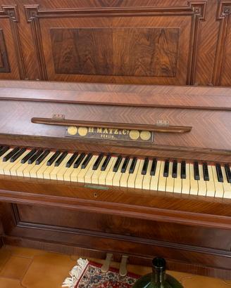 Pianoforte verticale