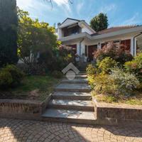 VILLA SINGOLA A BIBIANA