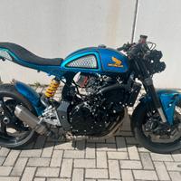 Honda Hornet 600 cafe racer