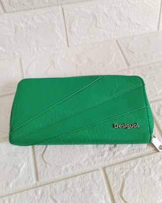 Portafoglio Desigual 