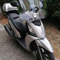 Scooter Kymco People 200 gti